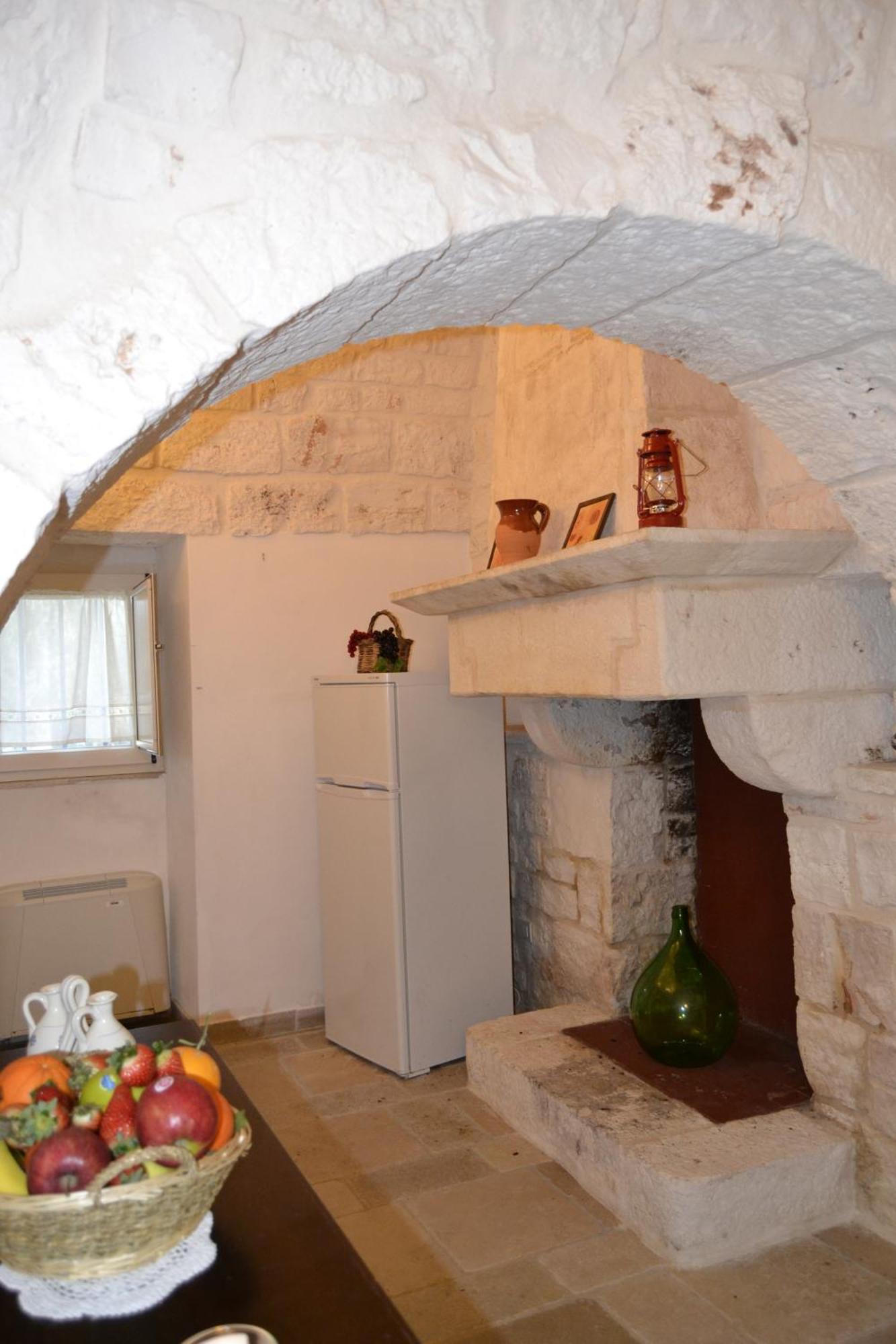 Trullo Amico Villa Чистернино Екстериор снимка