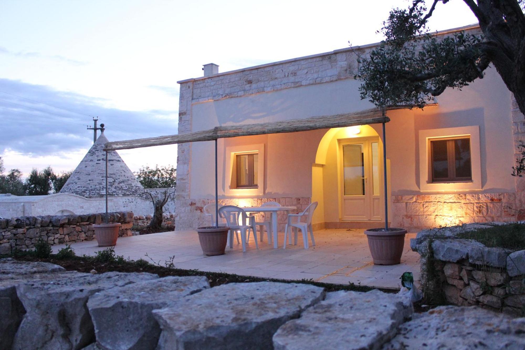 Trullo Amico Villa Чистернино Екстериор снимка